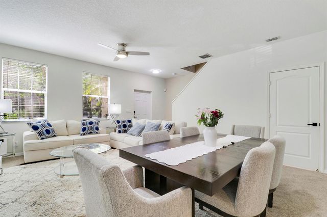 2122 SE Grand Drive, Port St. Lucie, FL 34952