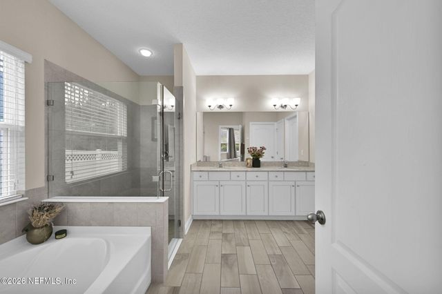 192 GRAMPIAN HIGHLANDS Drive, St. Johns, FL 32259