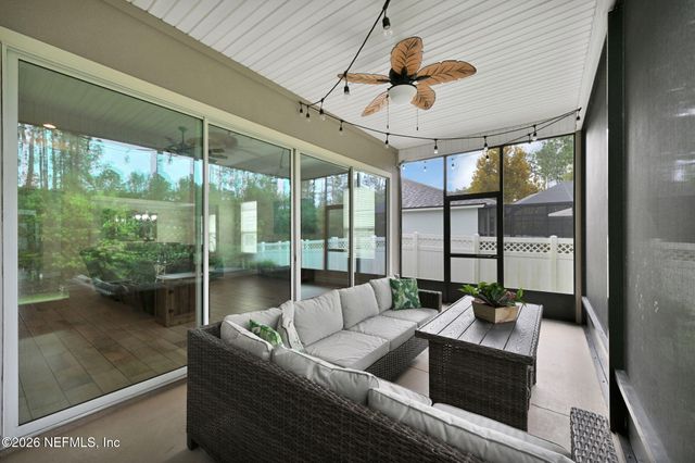 192 GRAMPIAN HIGHLANDS Drive, St. Johns, FL 32259