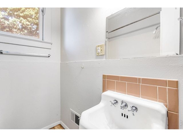 1715 11th Ave, Greeley, CO 80631