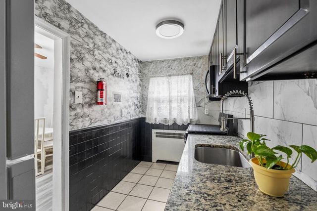 540 SNOWDEN RD, Upper Darby, PA 19082
