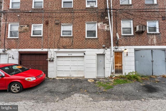 540 SNOWDEN RD, Upper Darby, PA 19082