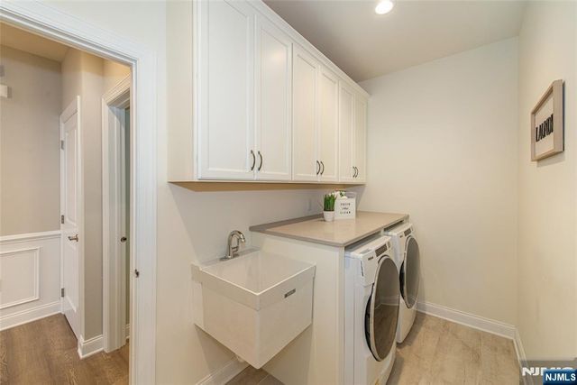 28 Spring Wolf Trail, Franklin Lakes, NJ 07417