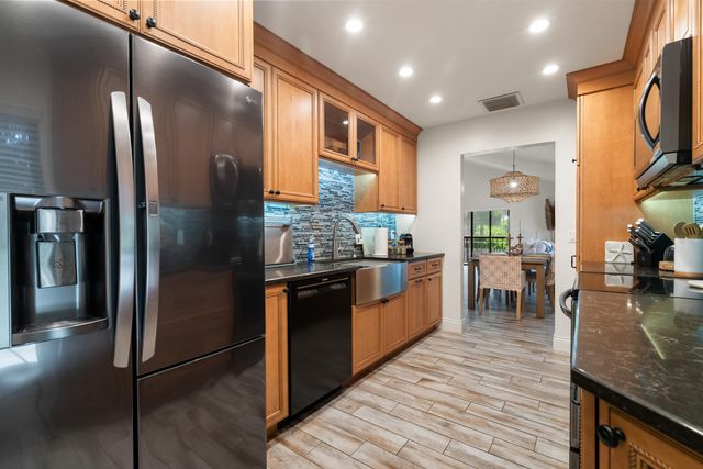 9812 Windward Avenue, Key Largo, FL 33037