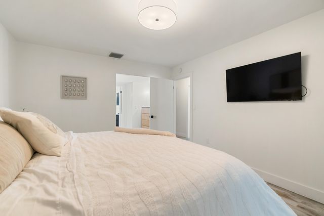 9812 Windward Avenue, Key Largo, FL 33037