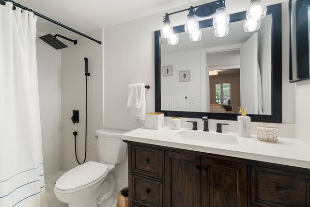 9812 Windward Avenue, Key Largo, FL 33037