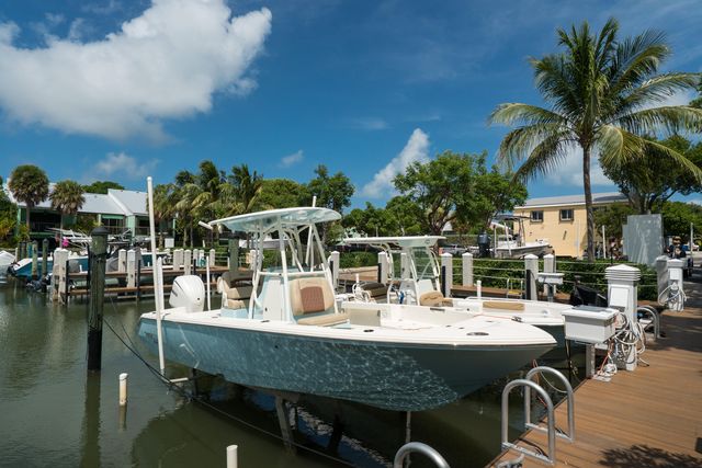 9812 Windward Avenue, Key Largo, FL 33037