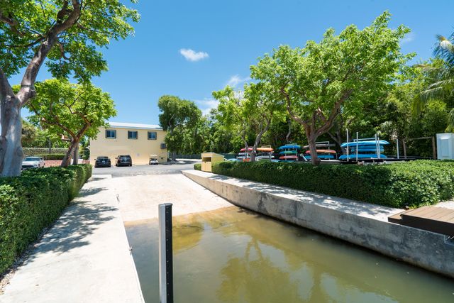 9812 Windward Avenue, Key Largo, FL 33037