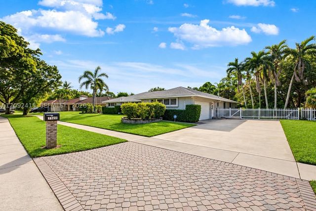 7320 SW 16th St, Plantation, FL 33317