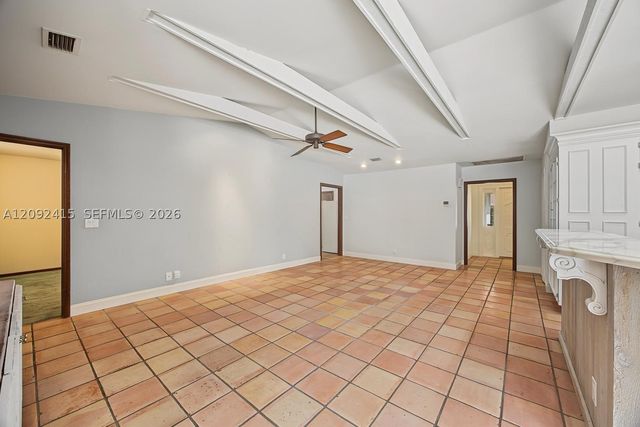 7320 SW 16th St, Plantation, FL 33317