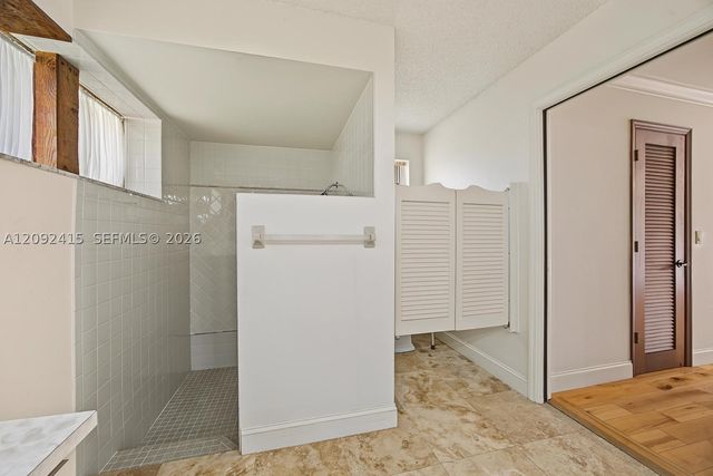 7320 SW 16th St, Plantation, FL 33317