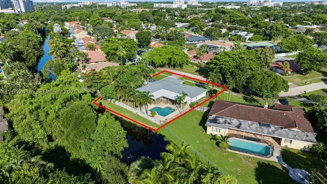 7320 SW 16th St, Plantation, FL 33317