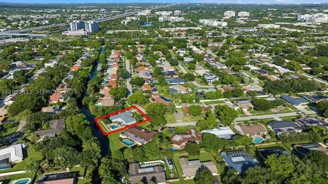 7320 SW 16th St, Plantation, FL 33317