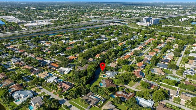 7320 SW 16th St, Plantation, FL 33317