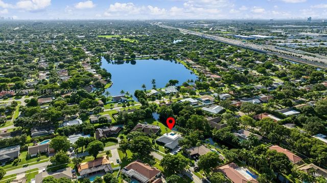7320 SW 16th St, Plantation, FL 33317