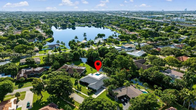 7320 SW 16th St, Plantation, FL 33317
