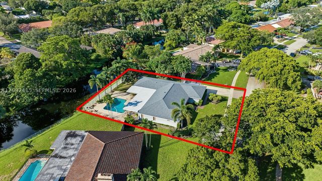 7320 SW 16th St, Plantation, FL 33317