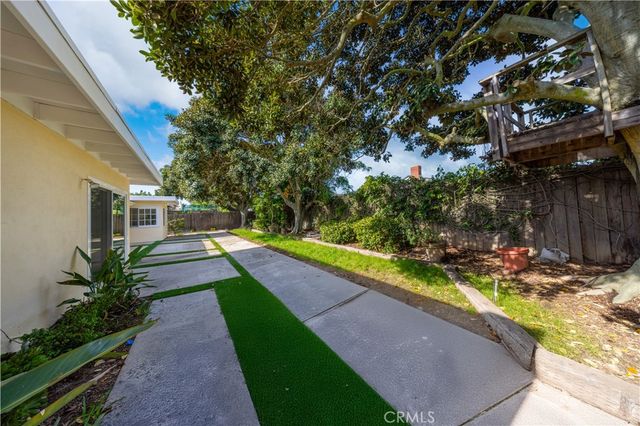 19421 Sierra Lago, Irvine, CA 92603