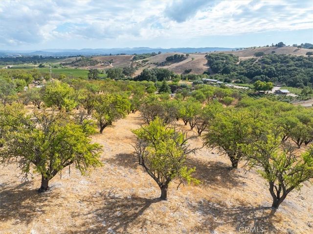 1670 Kiler Canyon, Paso Robles, CA 93446