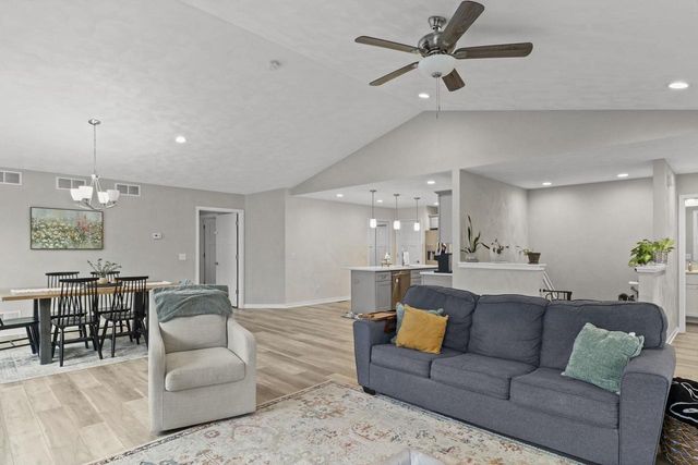 6282 Stone Gate Drive, Madison, WI 53719
