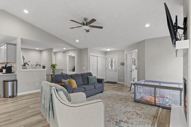 6282 Stone Gate Drive, Madison, WI 53719