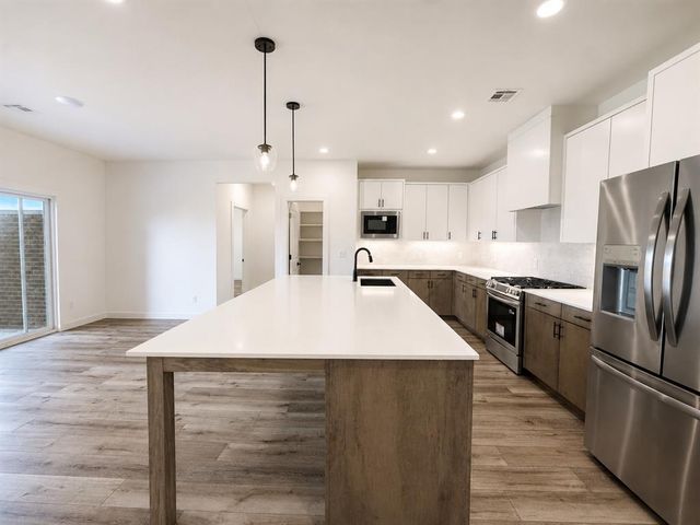 4209 NW 180th Street, Edmond, OK 73012