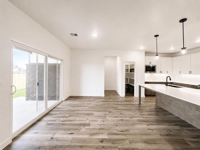 4209 NW 180th Street, Edmond, OK 73012