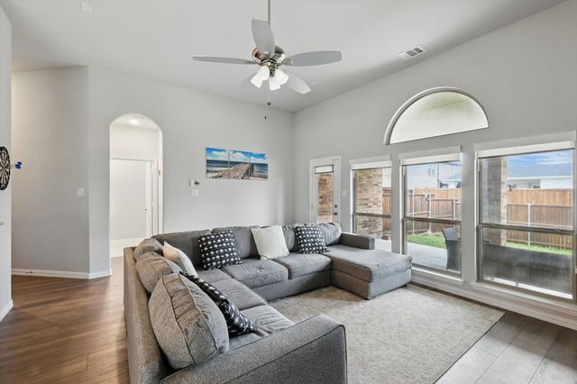 1125 Overton Street, Frisco, TX 75036