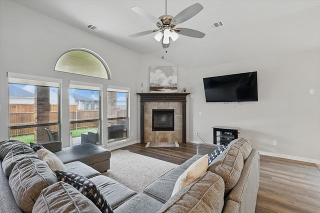 1125 Overton Street, Frisco, TX 75036