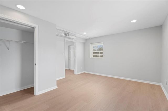 2542 Burton Circle, Morrow, GA 30260