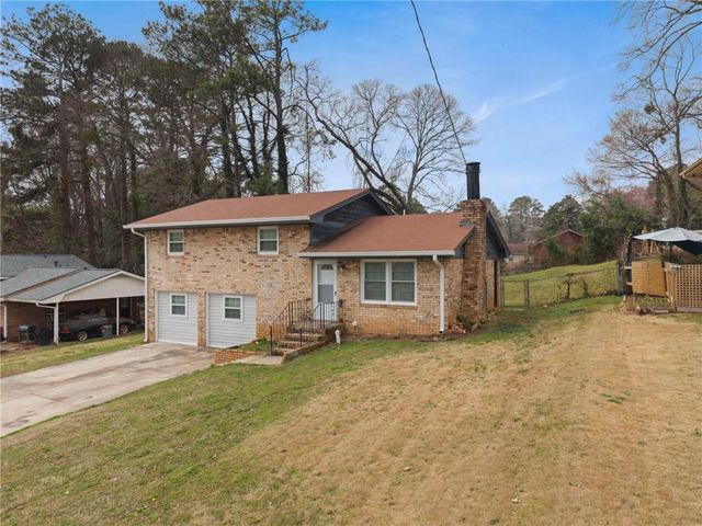 2542 Burton Circle, Morrow, GA 30260