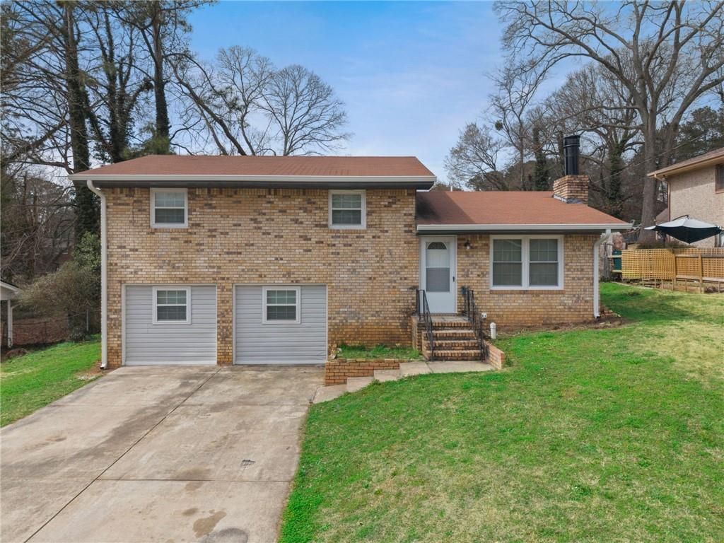 2542 Burton Circle, Morrow, GA 30260