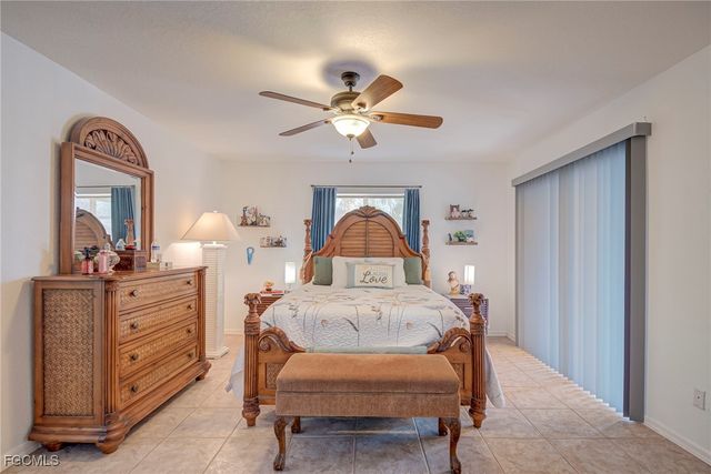 901 NW 3rd PL, Cape Coral, FL 33993