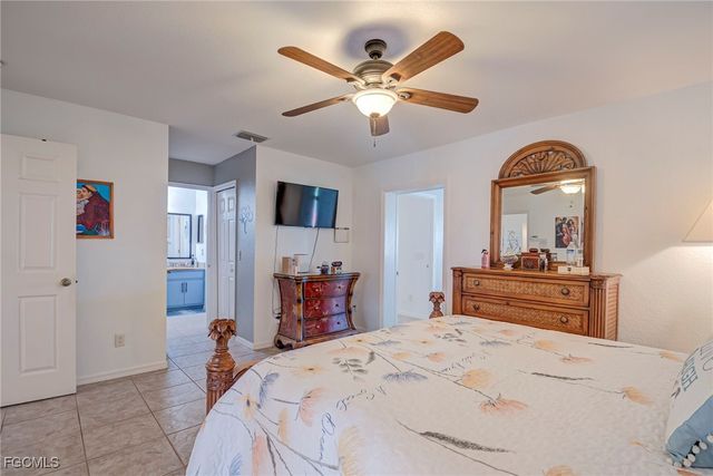 901 NW 3rd PL, Cape Coral, FL 33993