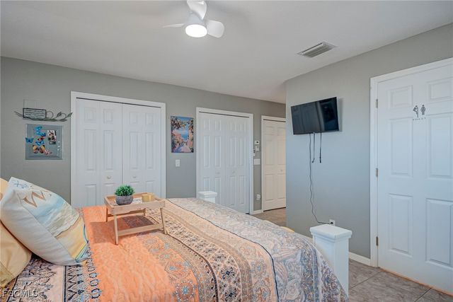 901 NW 3rd PL, Cape Coral, FL 33993