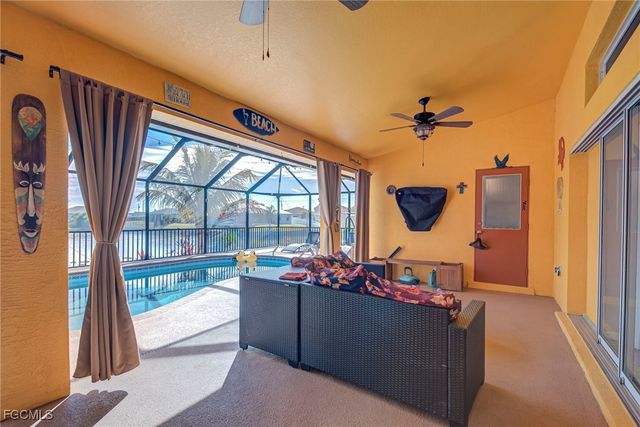 901 NW 3rd PL, Cape Coral, FL 33993