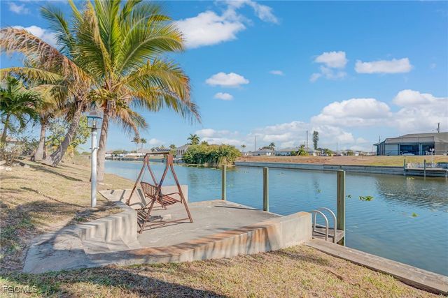 901 NW 3rd PL, Cape Coral, FL 33993