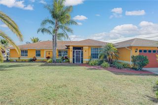 901 NW 3rd PL, Cape Coral, FL 33993