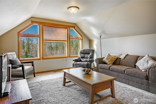 3409 Sitka Court, Bellingham, WA 98226