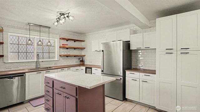 314 Elizabeth St., Monroe, WA 98272