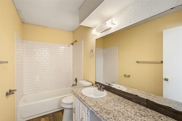 125 Allencrest Drive, White Settlement, TX 76108