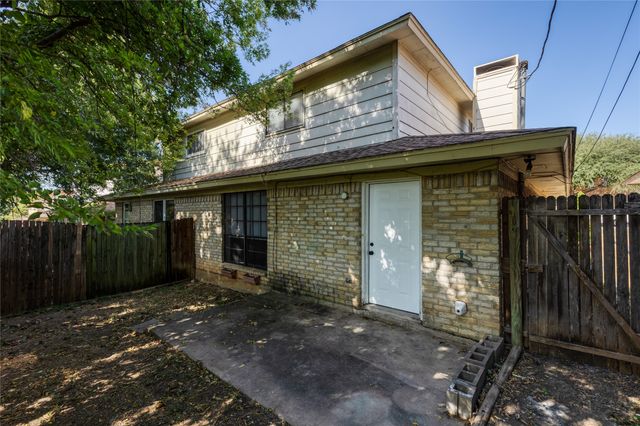 125 Allencrest Drive, White Settlement, TX 76108