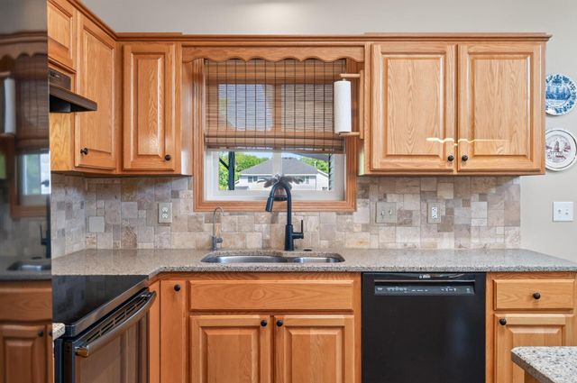 7224 96th Street S, Cottage Grove, MN 55016