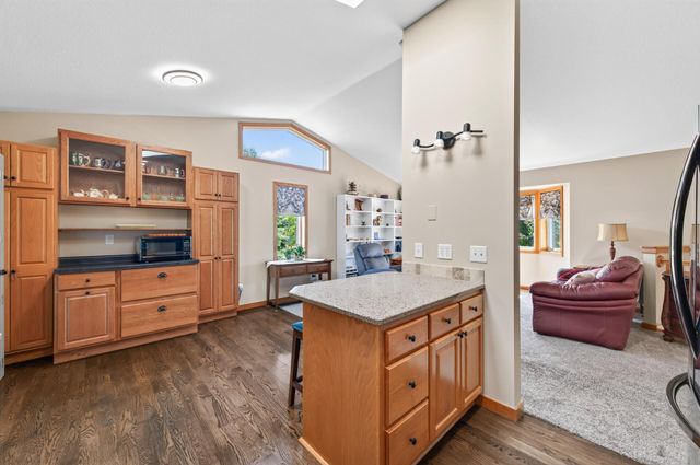 7224 96th Street S, Cottage Grove, MN 55016