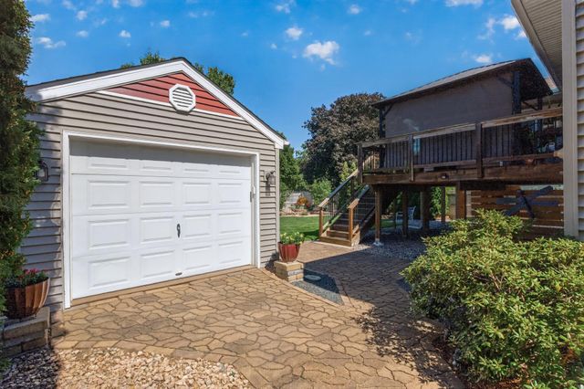 7224 96th Street S, Cottage Grove, MN 55016