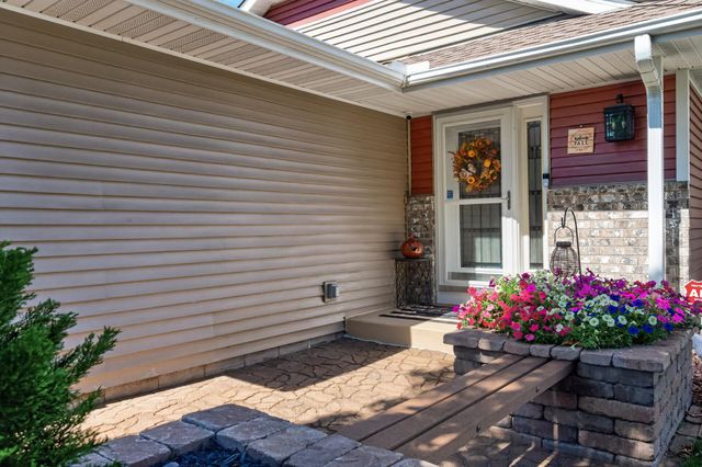 7224 96th Street S, Cottage Grove, MN 55016