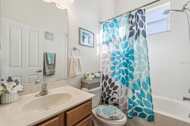 3649 BRISTOL COVE LANE, St Cloud, FL 34772