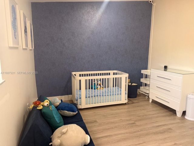 6864 NW 166th Ter 903, Miami Lakes, FL 33014