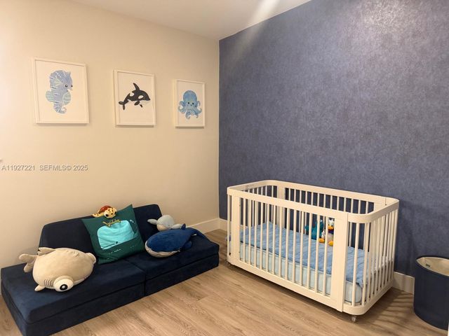 6864 NW 166th Ter 903, Miami Lakes, FL 33014