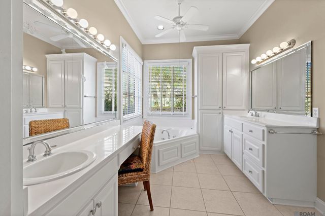 19423 Cape Hart Ct, Saint George, LA 70809